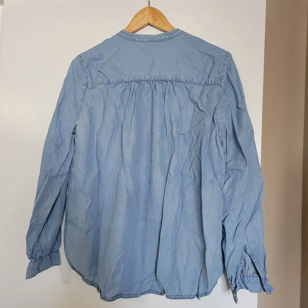 H&M Top - Picture 2 of 6